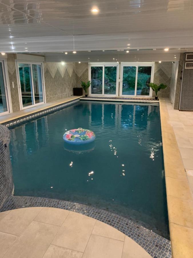 La Grignotiere Lodge & Spa Crecy-la-Chapelle ภายนอก รูปภาพ