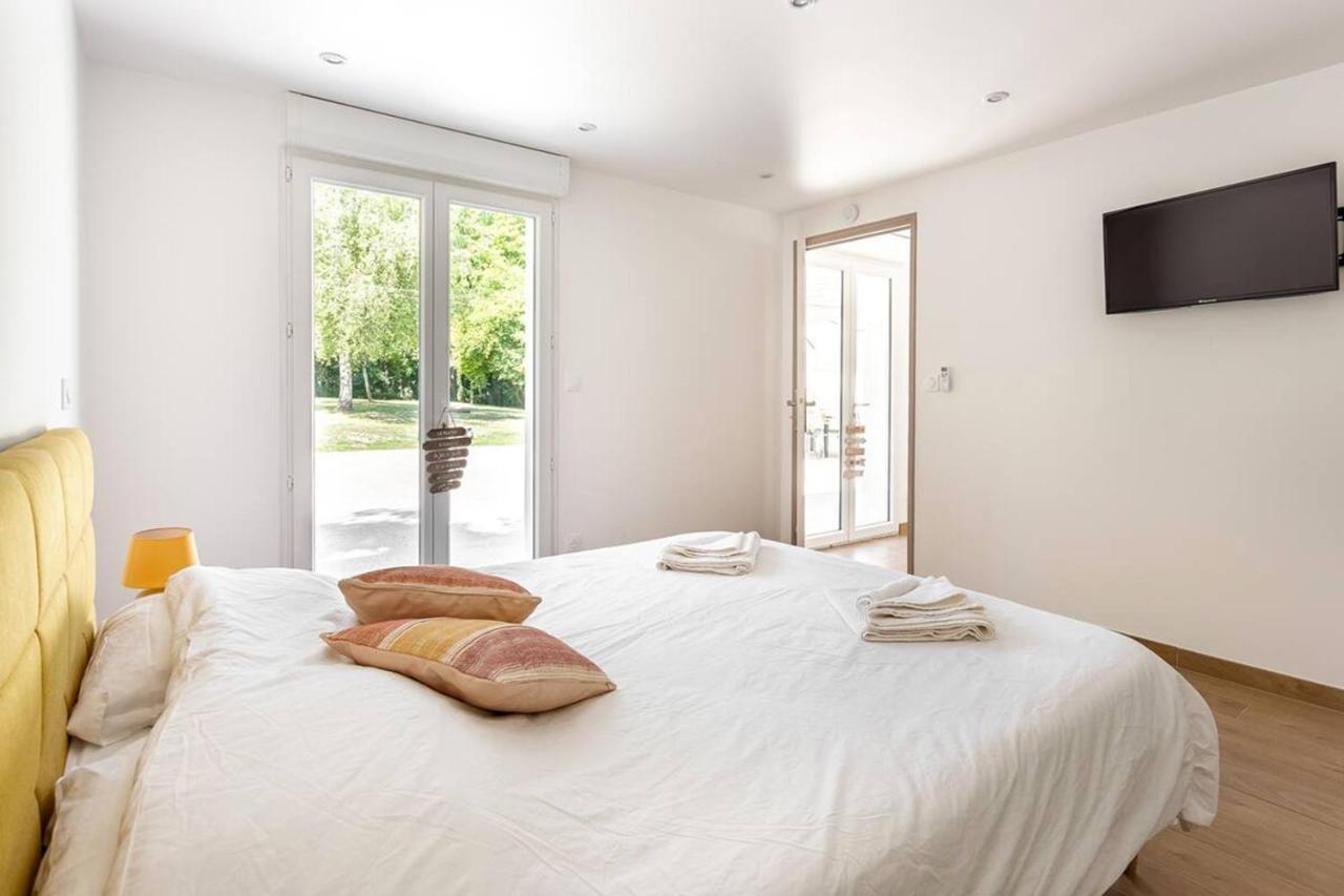 La Grignotiere Lodge & Spa Crecy-la-Chapelle ภายนอก รูปภาพ