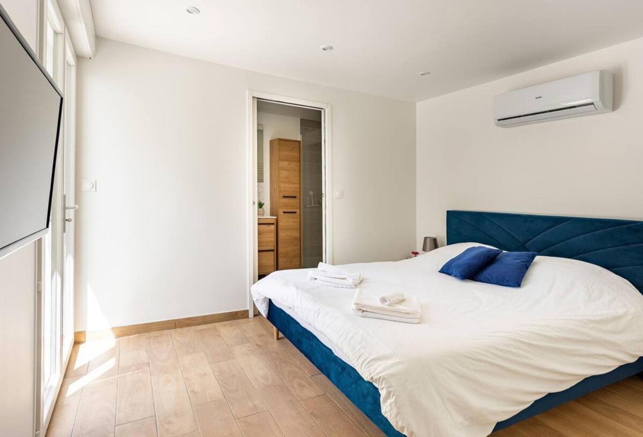 La Grignotiere Lodge & Spa Crecy-la-Chapelle ภายนอก รูปภาพ