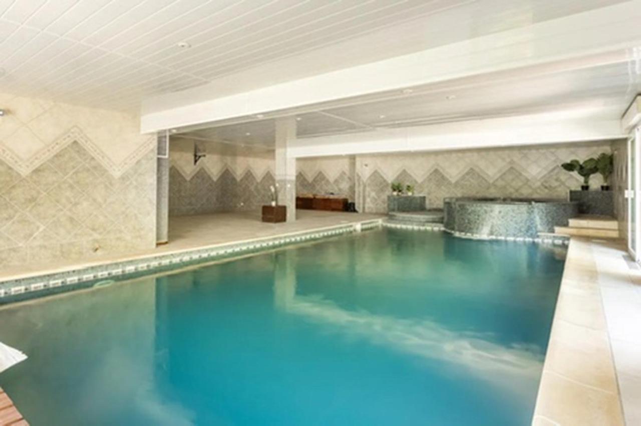 La Grignotiere Lodge & Spa Crecy-la-Chapelle ภายนอก รูปภาพ